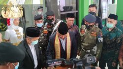 Rektor Unila Dampingi KH Said Aqil Resmikan Gedung Lampung Nahdiyin Center