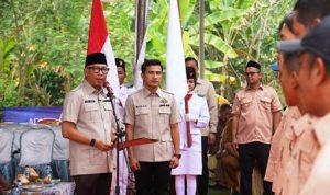 Gubernur Lampung Rahmat Mirzani Djausal meninjau mesin dryer pertanian