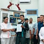 Keluarga Supaino dan RS Maria Regina Kotabumi menandatangani kesepakatan damai.