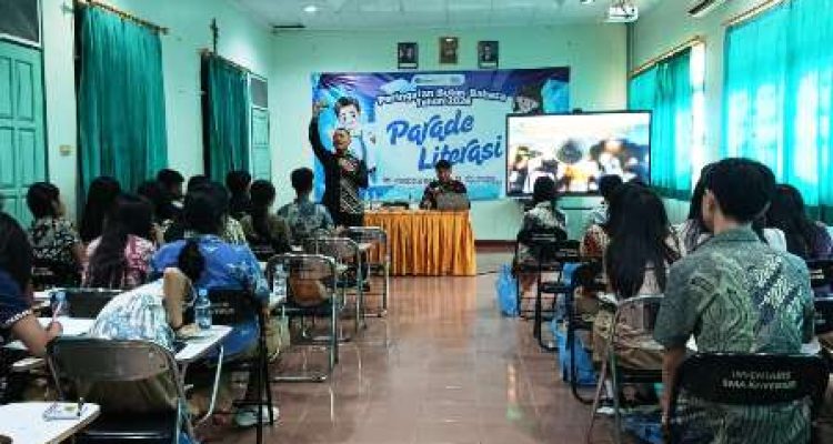 Parade Literasi Lampung bersama Balai Bahasa dan Duta Bahasa di SMA Xaverius Bandar Lampung.